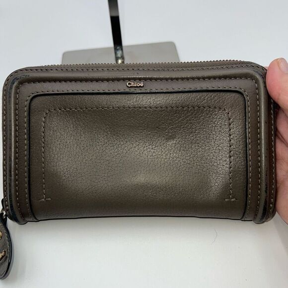 Chloe Rock Calfskin Party Long Zip Wallet with FULL INCLUSION - Picture 2 of 16